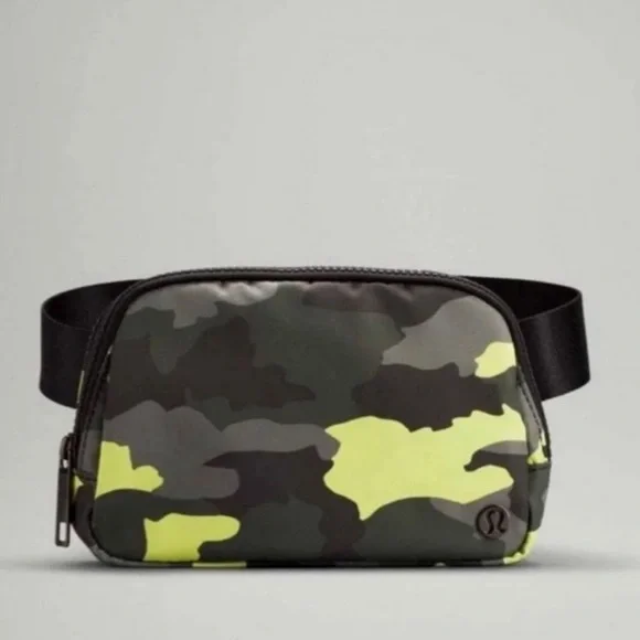 lululemon everyday belt bag restock Lululemon's Viral Belt Bag Is Just $29 for a Limited Time